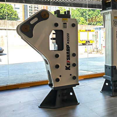 KS220 サイドタイプ ハイドロリックブレーカー 140mm シゼルの直径 400-550bpm 20-27トンの掘削機用