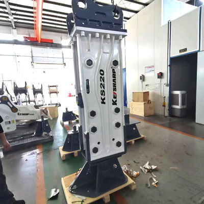 KS220 トップタイプキャップマウントブレーカーで迅速な解体作業を完了します